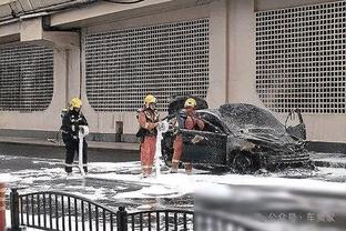 乌度卡：我们现在的进攻空间不一样了 杰伦-格林持球更多发挥作用